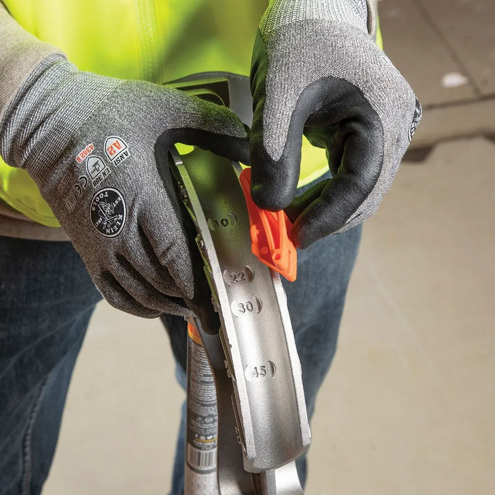 Klein Tools 51606 Aluminum Conduit Bender 1/2-Inch EMT, Wide Foot Pedal, Benchmark Symbols and  Angle Setter Technology