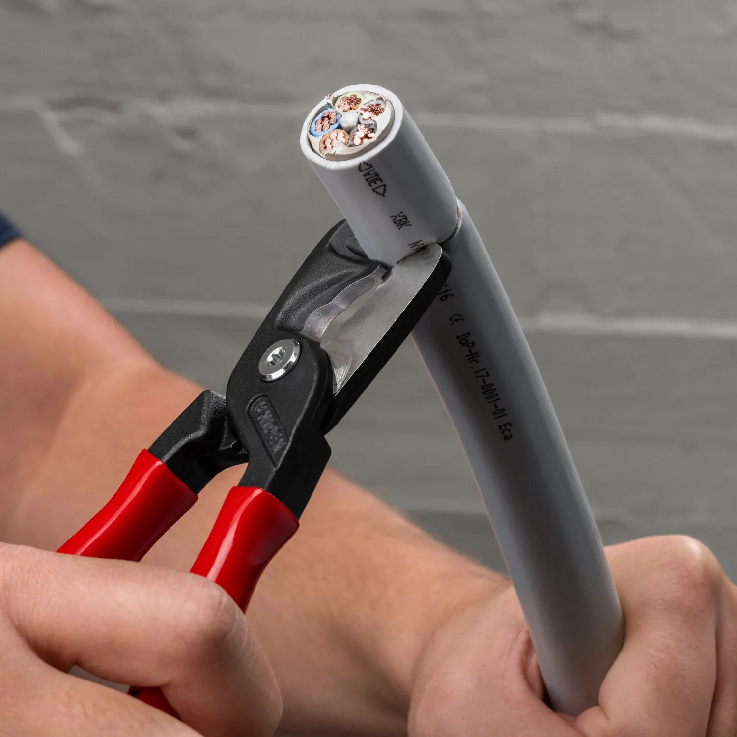 Knipex 95 11 225 SBA StepCut XL Cable Shears, 9"